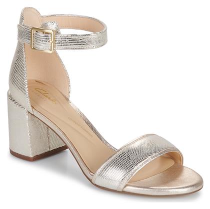 Ezoria Mae Πέδιλα Clarks
