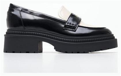 Γυναικεία Loafers σε Μαύρο Χρώμα Guess