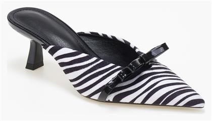 Mules Issue Fashion