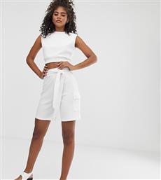 Missguided Tall co-ord ribbed shorts in white από το Asos